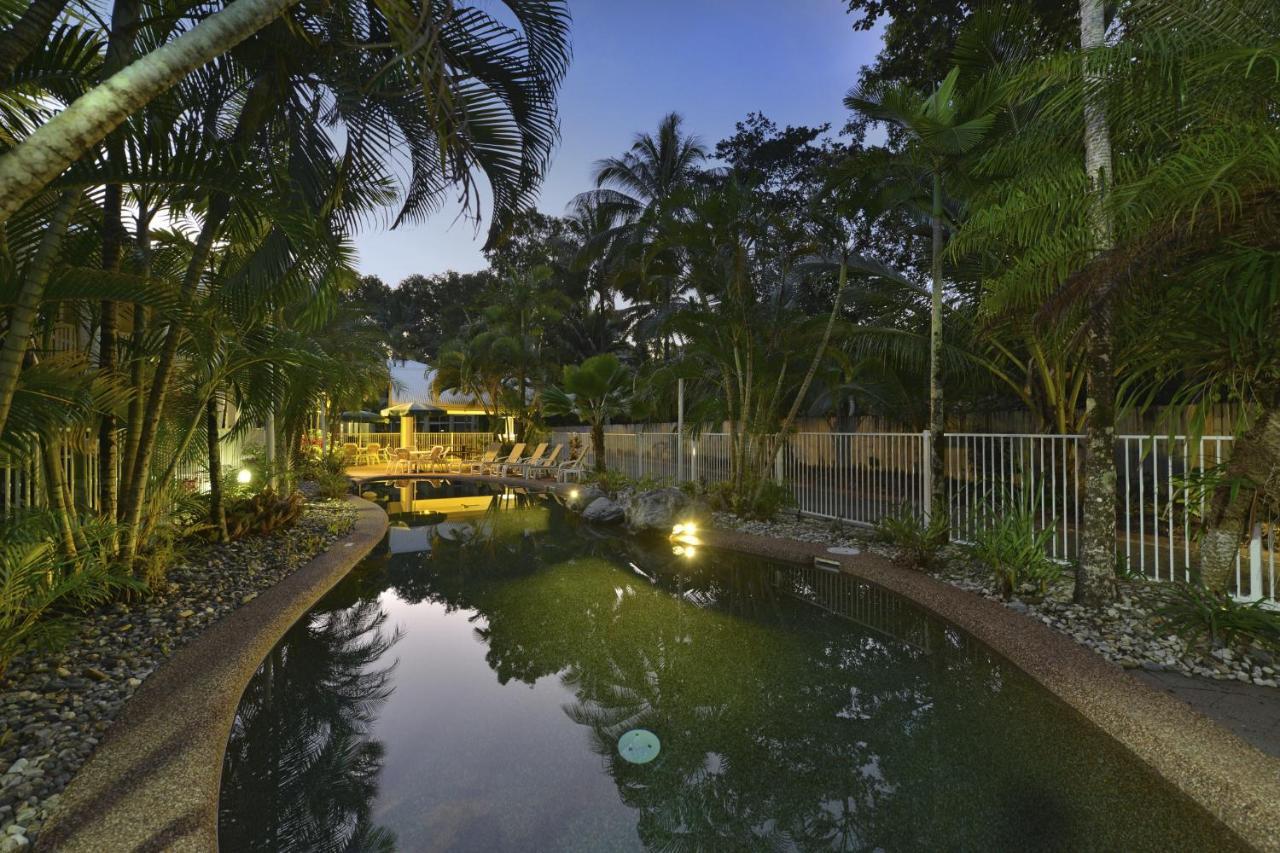 Tropical Palms Villa Port Douglas Exterior photo